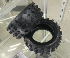 19805111　ホットショット　リヤタイヤ　2個入