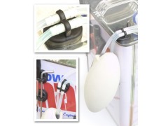 1571　ポンプホルダー