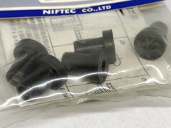 P12102　防振ゴム付ブラインドナット M4(5pcs)