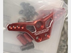 STR356R　MF-01X対応アルミ・フロントシーソーアームステーセット（レッド）