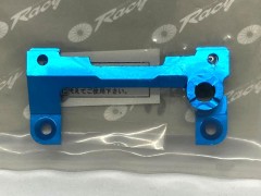 RNT013　アルミブレーキブラケット（ブルー／XRAY NT1用）