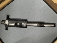 MR09004　クランクシャフト 12【処分特価】