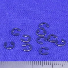10620　Ｅリング 2.5mm