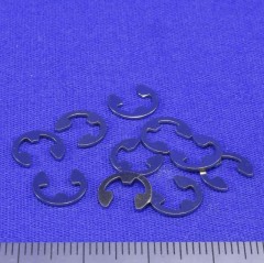 10640　Ｅリング 4mm