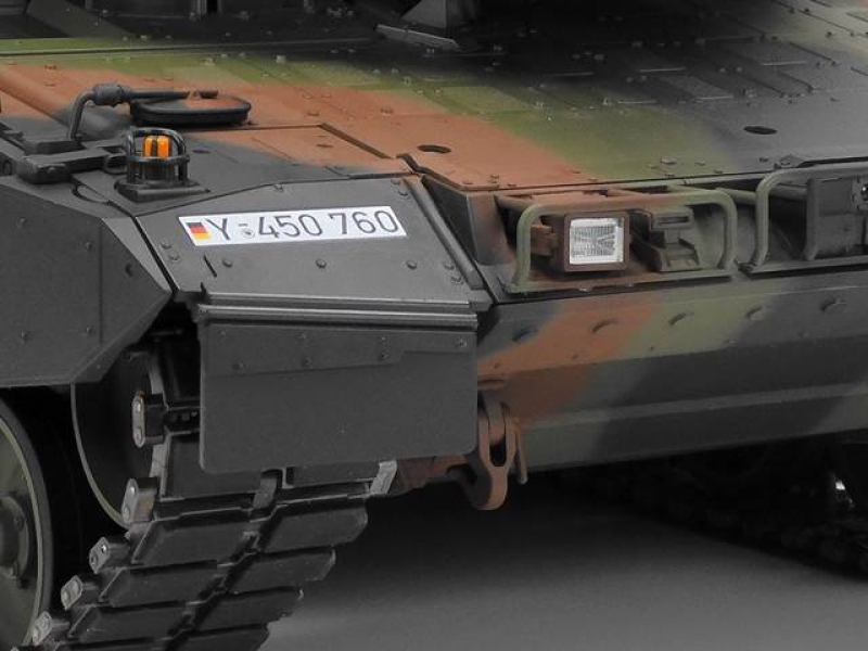 TAMIYA/タミヤ 560461/16 ドイツ連邦軍主力戦車 レオパルト2 A7V